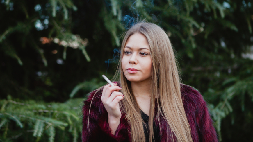 En enda cigarett påverkar kroppens östrogen